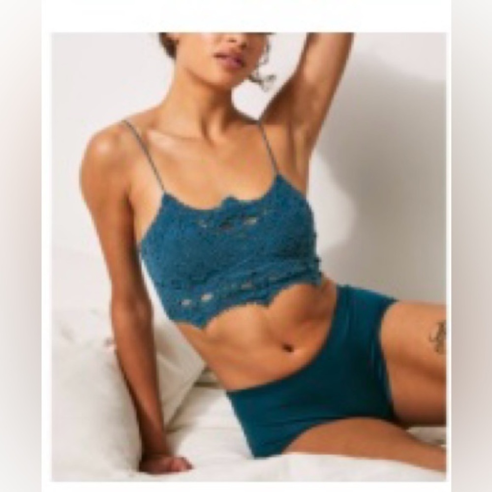 NWT FREE PEOPLE FP One Athena Bralette / Night Swim Large